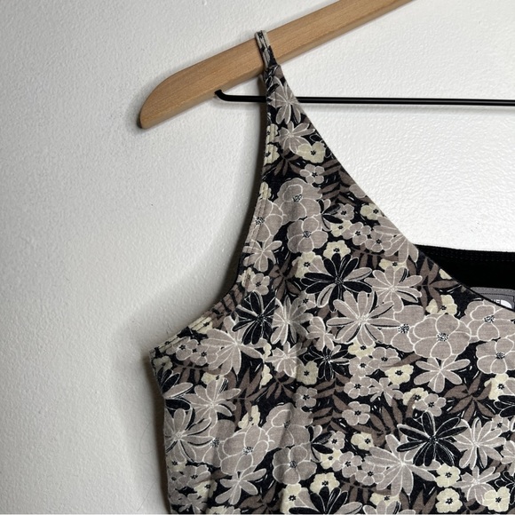 The North Face A5 Series Floral Camisole Size Large - Picture 2 of 6